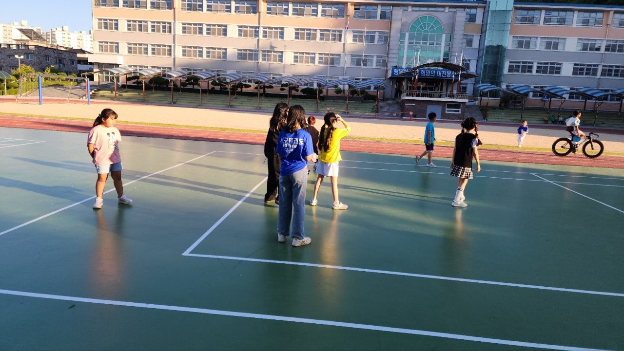 f_7icUd018svc7u5ifey0madv_reifx6.jpg